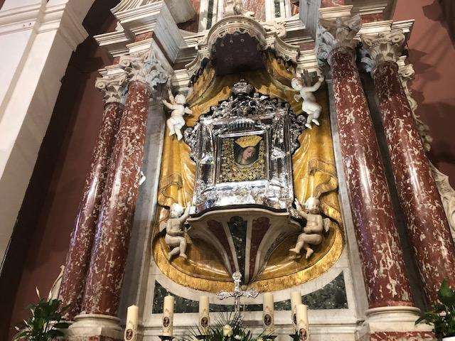 RADOSNA VIJEST IZ SINJA: Crkva Čudotvorne Gospe Sinjske postaje manja bazilika Slika Čudotvorne Gospe Sinjske u Sinju / Foto: Fenix (SIM)