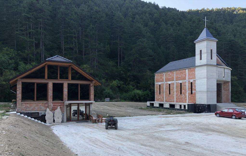 DR. JURE BURIĆ: Jedan "Husein" prije 560 godina sruši katoličku crkvu, a drugi Husein danas napravi drugu DR. JURE BURIĆ: Jedan "Husein" prije 560 godina sruši katoličku crkvu, a drugi Husein danas napravi drugu