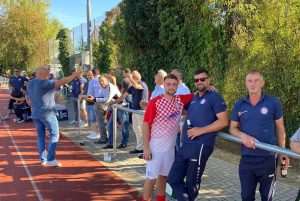 WIESBADEN: Po tri pogotka Barbarića i Kunca u sjajnoj igri i visokoj pobjedi Hajduka Wiesbaden WIESBADEN: Po tri pogotka Barbarića i Kunca u sjajnoj igri i visokoj pobjedi Hajduka Wiesbaden