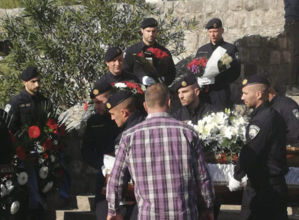 TUGA U PRIDVORJU: Na posljednji počinak ispraćen fra Ivo Kramar - bio je omiljen i u domovini i iseljeništvu