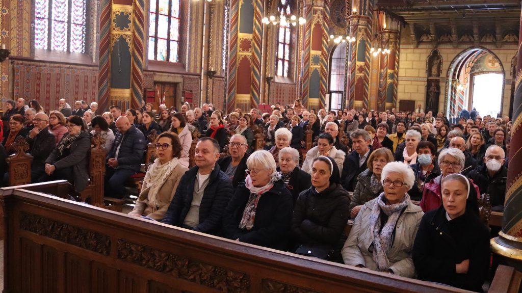 (FOTO) KEVELAER: Tradicionalno 41. hodočašće Hrvata katolika u Kevelaer (FOTO) KEVELAER: Tradicionalno 41. hodočašće Hrvata katolika u Kevelaer