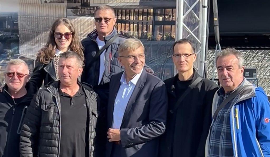 AMAZON DOBIVA TORANJ U SREDIŠTU BERLINA: Hrvati sudjelovali u gradnji najvišeg tornja u njemačkoj metropoli AMAZON DOBIVA TORANJ U SREDIŠTU BERLINA: Hrvati sudjelovali u gradnji najvišeg tornja u njemačkoj metropoli