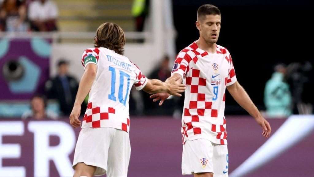 KRAMARIĆ SPREMAN ZA STOTI NASTUP ZA VATRENE: Možemo igrati protiv svake reprezentacije i pobijediti Luka Modrić i Andrej Kramarić (ILUSTRACIJA) / Foto: Hina