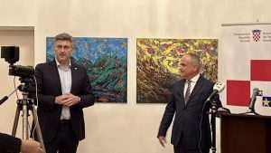 PLENKOVIĆ U BERLINU: Predsjednik hrvatske Vlade susreo se s predstavnicima hrvatske zajednice u veleposlanstvu RH plenkovic i bakota