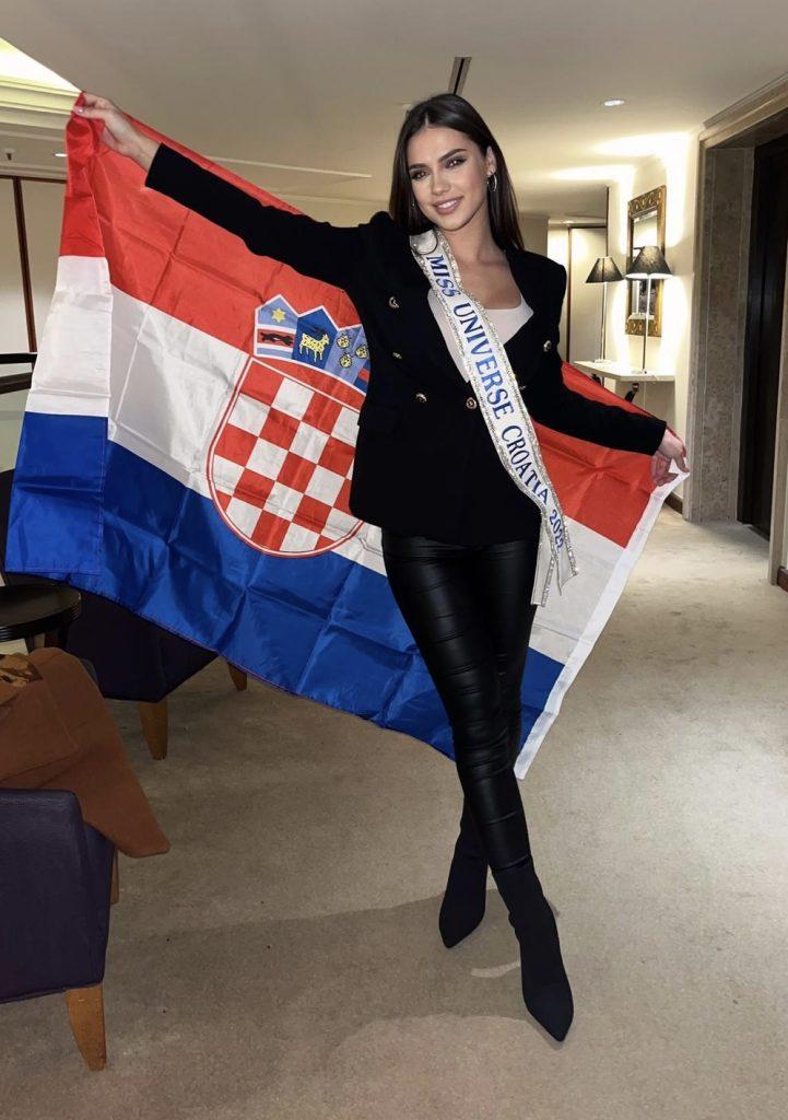 Arijana Podgajski