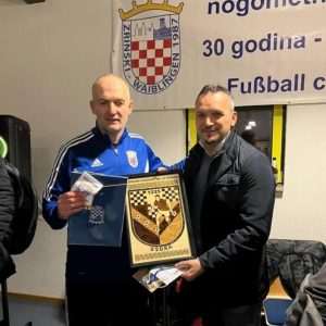 MEMORIJALNI TURNIR „BENO JELICA CUP 2023.“: HNK Würzburg pobjednik veteranskog turnira, a Cafe Papilon turnira aktivnih momčadi u organizaciji NK Zrinski Waiblingen    