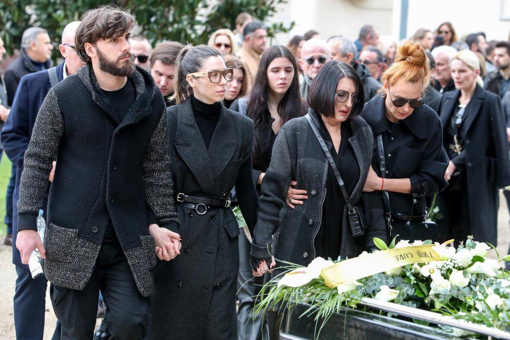 POSLJEDNJI ISPRAĆAJ U ZADRU: Neutješna obitelj i brojni prijatelji oprostili od Massima