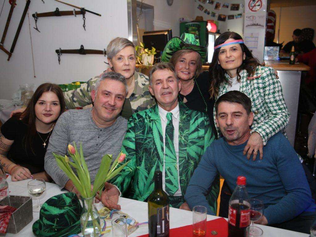 (FOTO) VALENTINOVO I MAŠKARE: Hrvati u Stuttgartu organizirali odličnu zabavu pod maskama