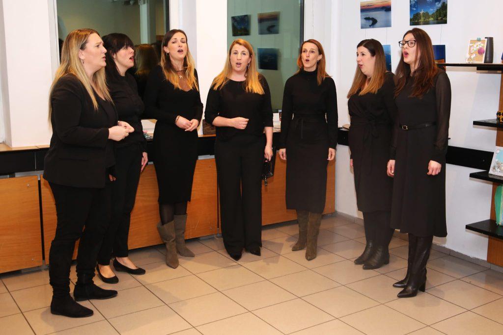 (FOTO) HRVATI U STUTTGARTU: Otvorena izložba učeničkih radova „Riznica Jadrana“