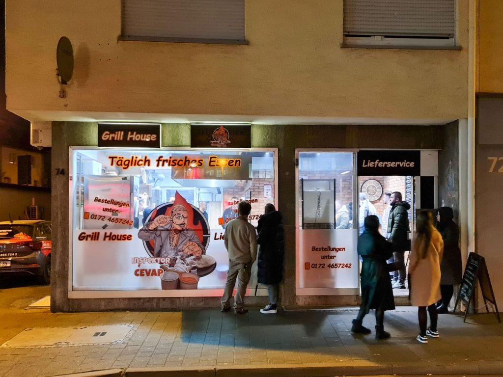 (FOTO i VIDEO) HRVATSKI UGOSTITELJSKI OBJEKT IZ STUTTGARTA: Sav prihod kojeg su imali u petak donirat će žrtvama potresa u Turskoj i Siriji - evo koliko novca su prikupili