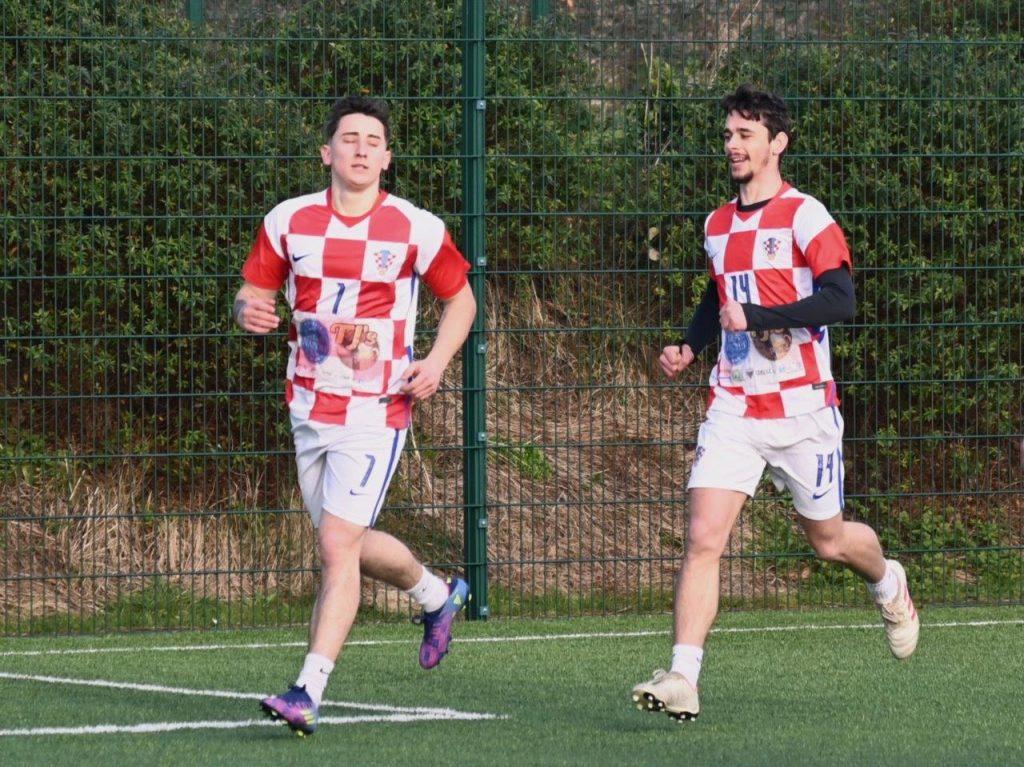 HRVATSKI KLUB IZ IRSKE IMA 2 REPREZENTATIVCA: Luka Matković i Domagoj Mikleušević iz Croatije Fermoy pozvani igrati za malonogometnu reprezentaciju Hrvatske HRVATSKI KLUB IZ IRSKE IMA 2 REPREZENTATIVCA: Luka Matković i Domagoj Mikleušević iz Croatije Fermoy pozvani igrati za malonogometnu reprezentaciju Hrvatske