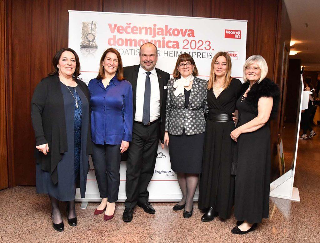 IVANA MILINA IZ RIMA: Želimo organizirati susret iseljene Hrvatske IVANA MILINA IZ RIMA: Želimo organizirati susret iseljene Hrvatske