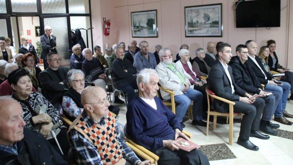 HRVATSKI SOKOL VINKOVCI: Predstavljena knjiga mr. Zlatka Virca o dr. Viktoru Urbihi