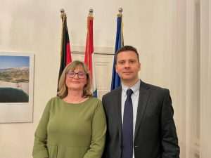 (FOTO) Gostovanje Muzeja Slavonije iz Osijeka u Veleposlanstvu RH u Berlinu