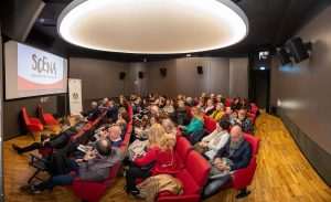 U RIMU PRIKAZAN DOKUMENTARNI FILM „docuMAJA“: Godinu dana nakon smrti utemeljiteljice Hrvatsko-talijanskog mozaika Rim okupila se njezina obitelj, prijatelji, poznanici, kolege...