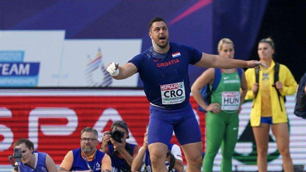 HRVATSKA 9. NA PRVENSTVU EUROPE U ATLETICI: Mihaljević hicem od 21,33 metra pobijedio je u bacanju kugle, Sara Kolak treća u bacanju koplja sa svojim najboljim rezultatom u sezoni (59,62 m) HRVATSKA 9. NA PRVENSTVU EUROPE U ATLETICI: Mihaljević hicem od 21,33 metra pobijedio je u bacanju kugle, Sara Kolak treća u bacanju koplja sa svojim najboljim rezultatom u sezoni (59,62 m)