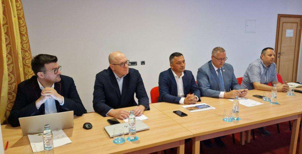 OREBIĆ: Održan koordinacijski sastanak turističkih zajednica Dubrovačko-neretvanske županije OREBIĆ: Održan koordinacijski sastanak turističkih zajednica Dubrovačko-neretvanske županije