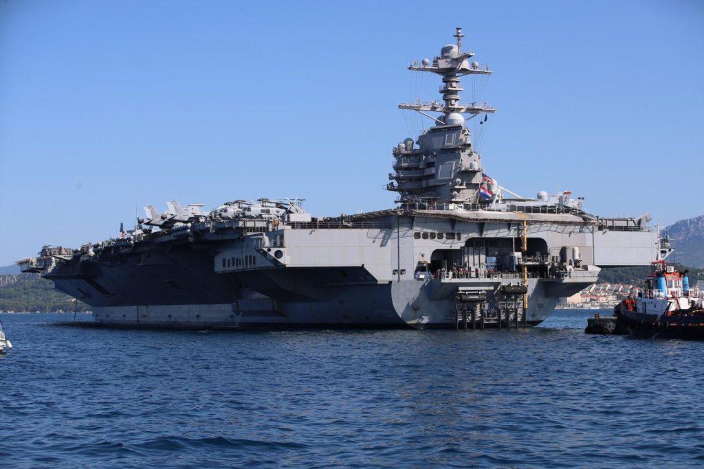 PONOS AMERIČKE MORNARICE: U Split uplovio najveći ratni brod, američki nosač aviona USS Gerald R. Ford PONOS AMERIČKE MORNARICE: U Split uplovio najveći ratni brod, američki nosač aviona USS Gerald R. Ford