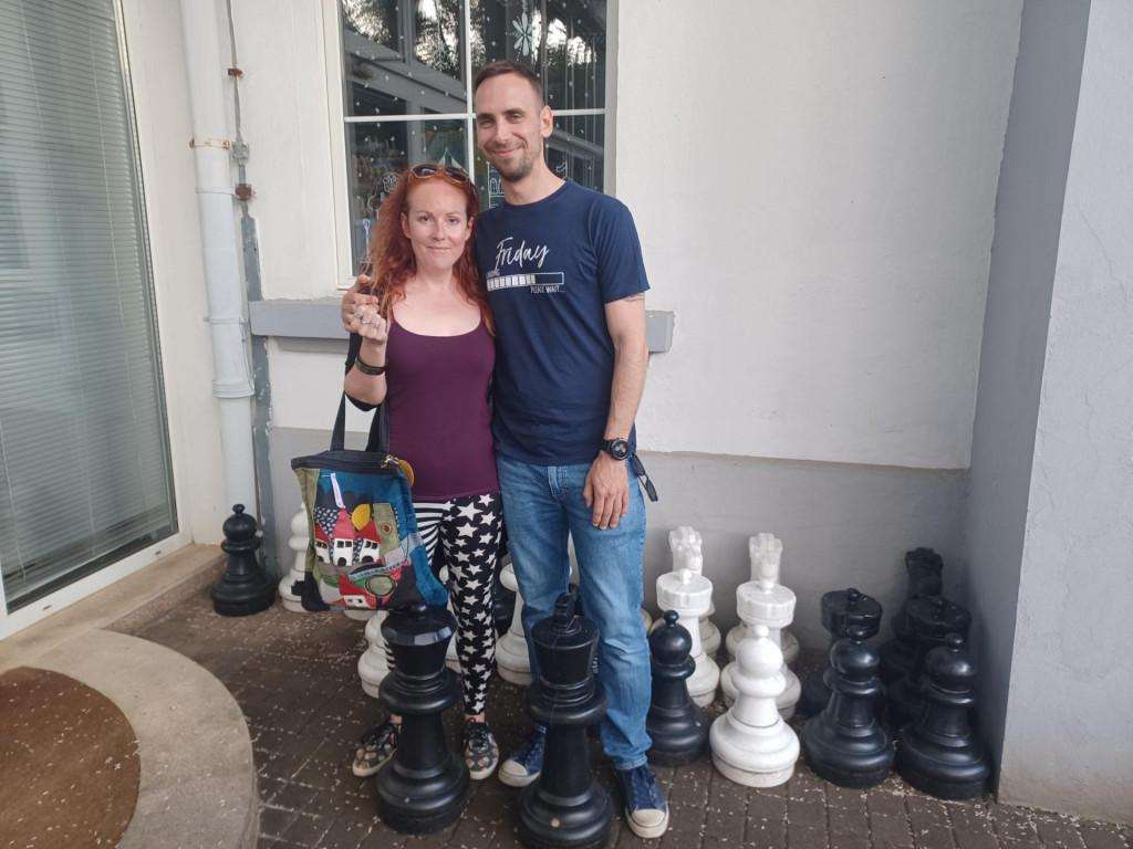 UPOZNAJTE MRAČNU STRANU DALMACIJE: Nasilje, obiteljske tajne, neriješeni odnosi ''dobrih susjeda''... UPOZNAJTE MRAČNU STRANU DALMACIJE: Nasilje, obiteljske tajne, neriješeni odnosi ''dobrih susjeda''...