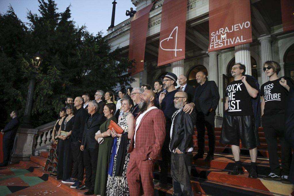 OTVOREN 29. SARAJEVO FILM FESTIVAL: Na prikazivanje filma "Poljubite budućnost" hrvatskog redatelja stigao Bono Vox i Christiane Amanpour