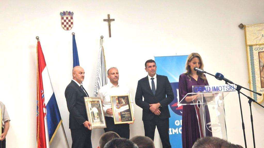 IMOTSKI OBILJEŽIO DAN GRADA I BLAGDAN GOSPE OD ANĐELA: Jakov Budimir iz Bad Homburga među ovogodišnjim dobitnicima nagrada Grada Imotskog IMOTSKI OBILJEŽIO DAN GRADA I BLAGDAN GOSPE OD ANĐELA: Jakov Budimir iz Bad Homburga među ovogodišnjim dobitnicima nagrada Grada Imotskog