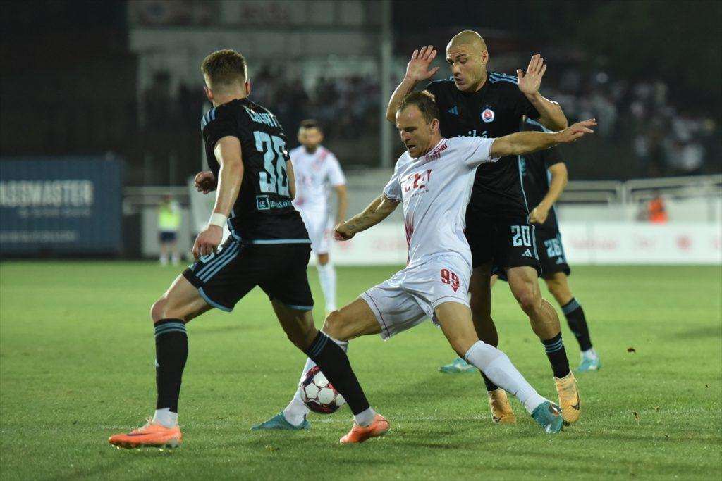 PORAZ ZRINJSKOG U BRATISLAVI: U dramatičnoj završnici Zrinjski stigao do 2:2, ali sreće i snage ze potpuni preokret nije bilo PORAZ ZRINJSKOG U BRATISLAVI: U dramatičnoj završnici Zrinjski stigao do 2:2, ali sreće i snage ze potpuni preokret nije bilo