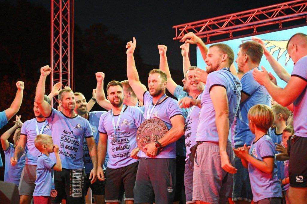 METKOVIĆ: Lađari "Zagreba" pobjednici 26. Maraton lađa, druga je posada Slivna, a treći su kominski Gusari METKOVIĆ: Lađari "Zagreba" pobjednici 26. Maraton lađa, druga je posada Slivna, a treći su kominski Gusari