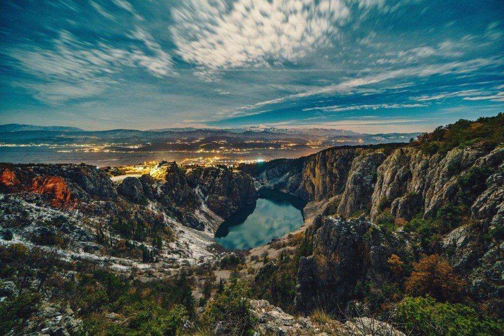 PONOS IMOTSKOG I MAKARSKE: Geopark Biokovo-Imotska jezera na UNESCO-voj listi svjetskih geoparkova! PONOS IMOTSKOG I MAKARSKE: Geopark Biokovo-Imotska jezera na UNESCO-voj listi svjetskih geoparkova!