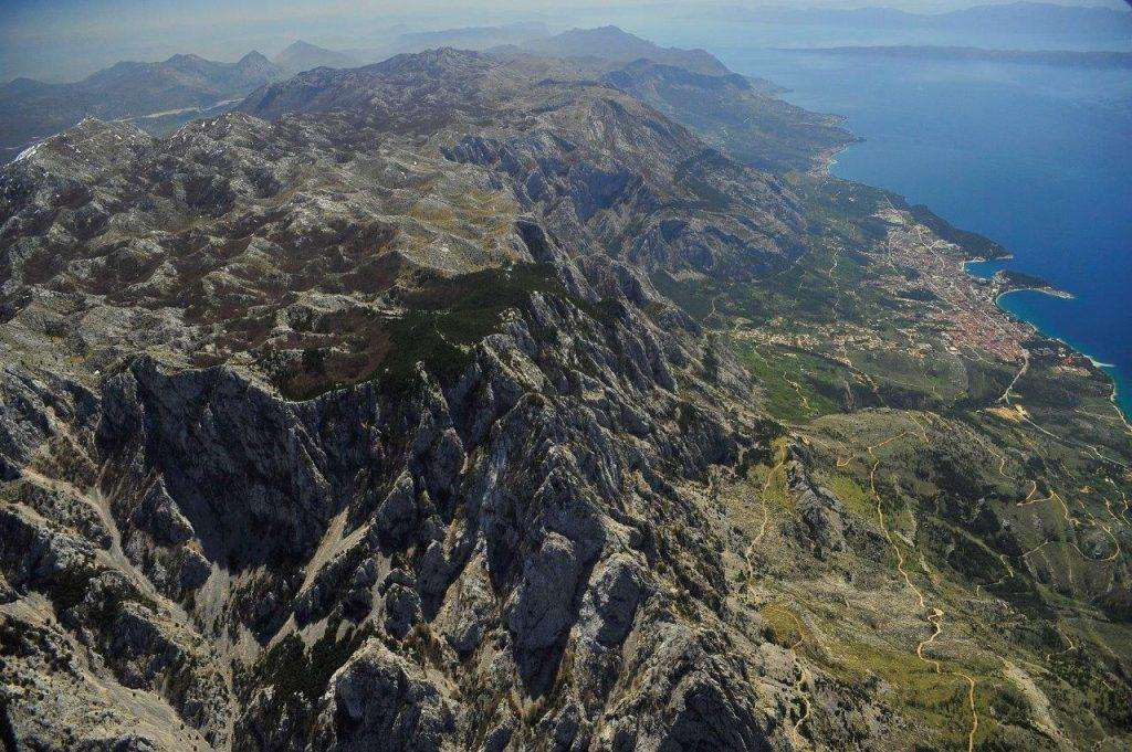 PONOS IMOTSKOG I MAKARSKE: Geopark Biokovo-Imotska jezera na UNESCO-voj listi svjetskih geoparkova! PONOS IMOTSKOG I MAKARSKE: Geopark Biokovo-Imotska jezera na UNESCO-voj listi svjetskih geoparkova!