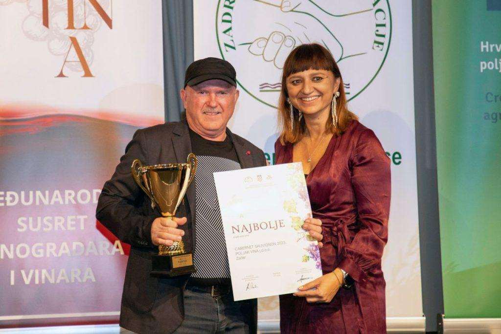 ŠAMPIONI 33. SABATINE IZ DUBROVNIKA: Vinari Stjepan Vučemilović i Trifun Poljak pobjednici Međunarodnog susreta vinogradara i vinara