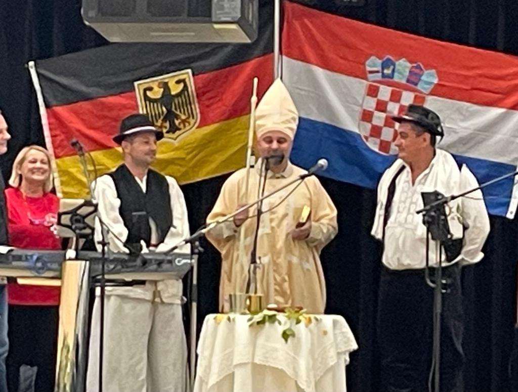 PROSLAVA 25. OBLJETNICE HKU BREMEN: U gostima im bilo nekoliko hrvatskih udruga iz Njemačke PROSLAVA 25. OBLJETNICE HKU BREMEN: U gostima im bilo nekoliko hrvatskih udruga iz Njemačke