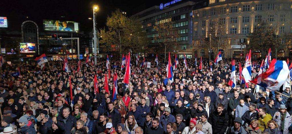 BEOGRAD: Proeuropska oporba pozvala na pobjedu protiv SNS-a i Vučića BEOGRAD: Proeuropska oporba pozvala na pobjedu protiv SNS-a i Vučića