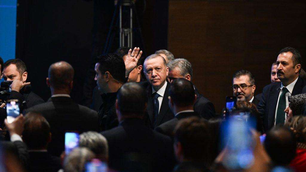 ERDOGAN OŠTRO PROZVAO AMERIKU: Pravedan svijet je moguć, ali ne sa Sjedinjenim Američkim Državama ERDOGAN OŠTRO PROZVAO AMERIKU: Pravedan svijet je moguć, ali ne sa Sjedinjenim Američkim Državama