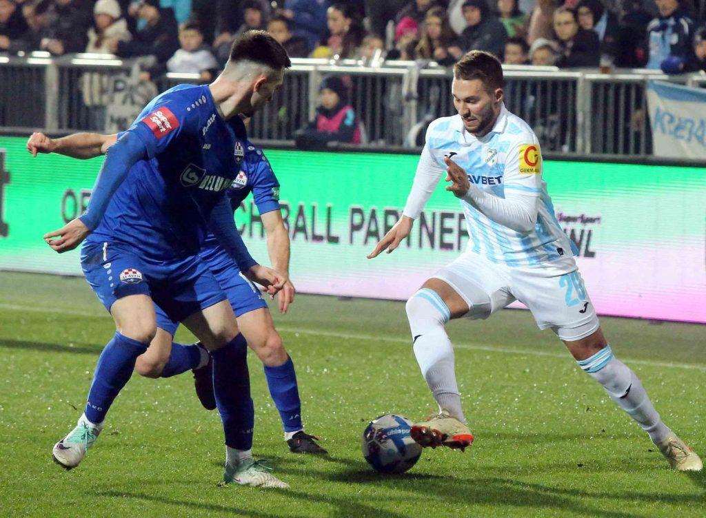 HNL: Šokantan poraz Rijeke od Slaven Belupa nakon 11 kola, Osijek neporažen u Varaždinu HNL: Šokantan poraz Rijeke od Slaven Belupa nakon 11 kola, Osijek neporažen u Varaždinu
