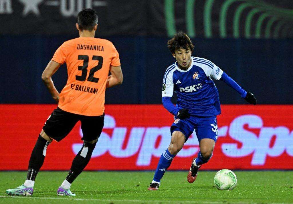 MAT U TRI POTEZA: Dinamo uzvratio Ballkaniji s 3 pogotka postignuta u 7 minuta te tako osigurao proljeće u Europi MAT U TRI POTEZA: Dinamo uzvratio Ballkaniji s 3 pogotka postignuta u 7 minuta te tako osigurao proljeće u Europi