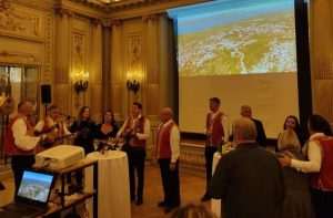 HAMBURG: Adventski domjenak Generalnog konzulata Republike Hrvatske u Hamburgu okupio velik broj Hrvata