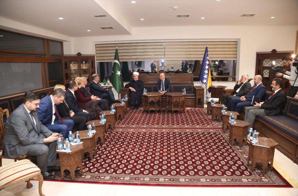 TIJEKOM BORAVKA U SARAJEVU: Hrvatski premijer Andrej Plenković posjetio reisul-ulemu Islamske zajednice Kavazovića TIJEKOM BORAVKA U SARAJEVU: Hrvatski premijer Andrej Plenković posjetio reisul-ulemu Islamske zajednice Kavazovića
