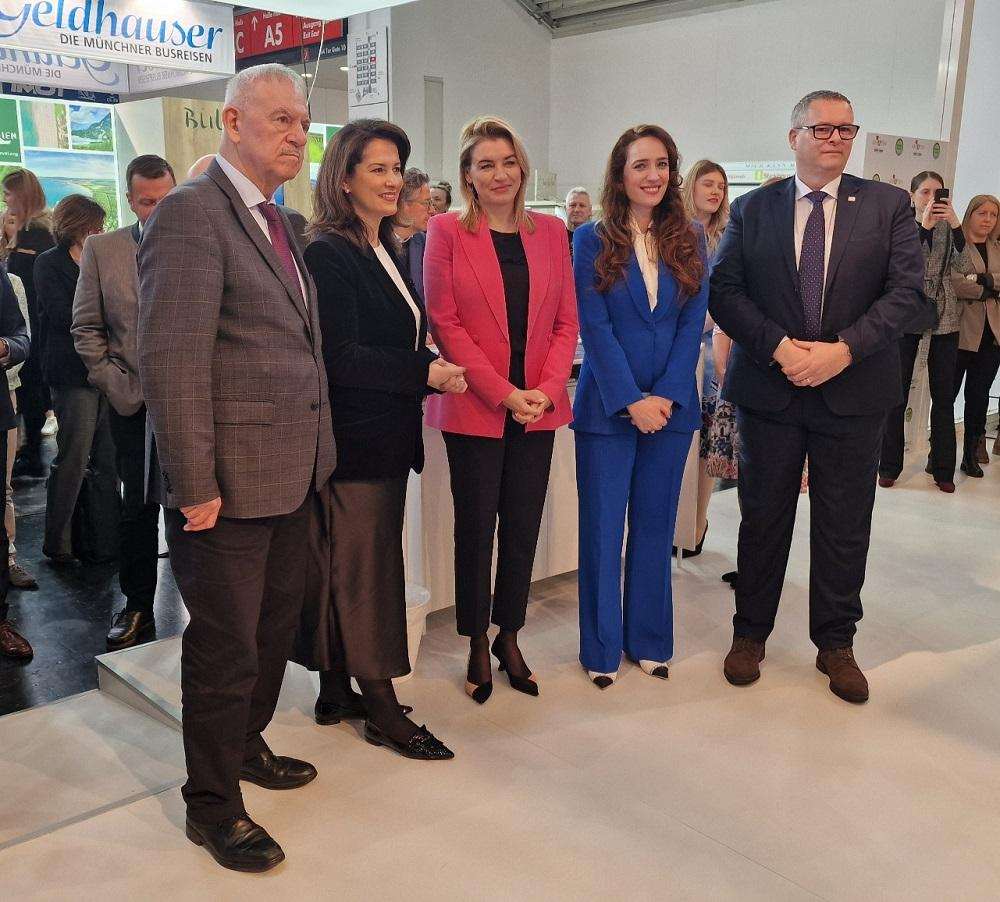 SAJAM U MÜNCHENU: Hrvatska među top 5 odmorišnih destinacija Nijemaca SAJAM U MÜNCHENU: Hrvatska među top 5 odmorišnih destinacija Nijemaca