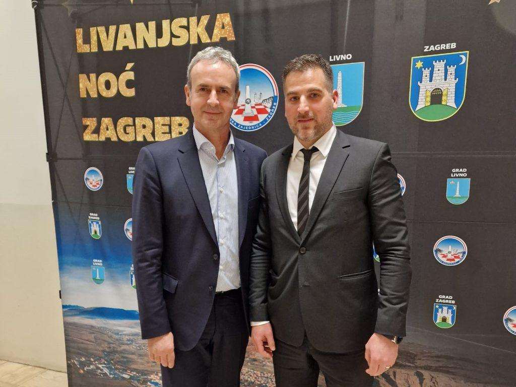 ZAGREB: Više od 700 Livnjaka i njihovih prijatelja uživalo na 26. po redu Livanjskoj noći u Zagrebu ZAGREB: Više od 700 Livnjaka i njihovih prijatelja uživalo na 26. po redu Livanjskoj noći u Zagrebu