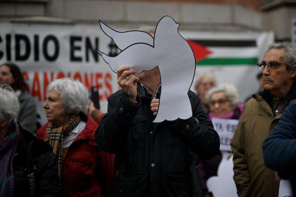 MADRID: Na poziv više od 180 katoličkih i evangeličkih udruga organiziran prosvjed protiv Izraela MADRID: Na poziv više od 180 katoličkih i evangeličkih udruga organiziran prosvjed protiv Izraela
