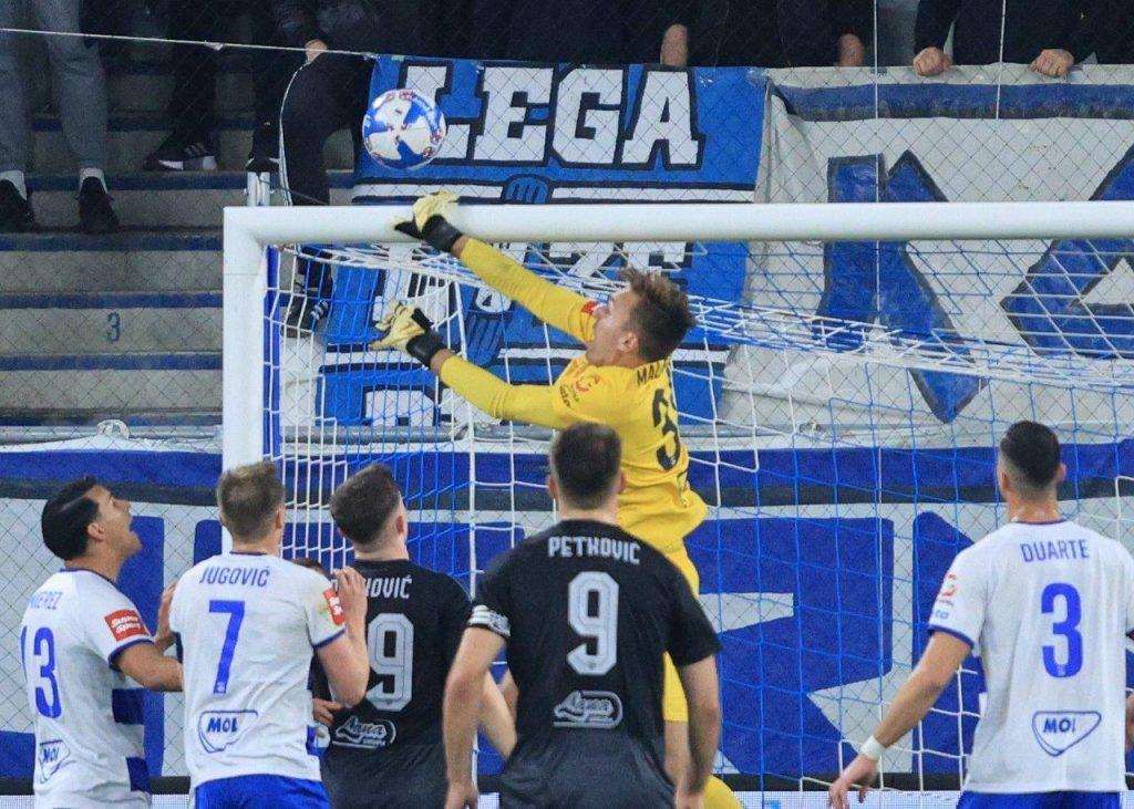 U OSIJEKU BEZ POBJEDNIKA: Dinamo iščupao bod pogotkom Kulenovića u četvrtoj minuti nadoknade U OSIJEKU BEZ POBJEDNIKA: Dinamo iščupao bod pogotkom Kulenovića u četvrtoj minuti nadoknade