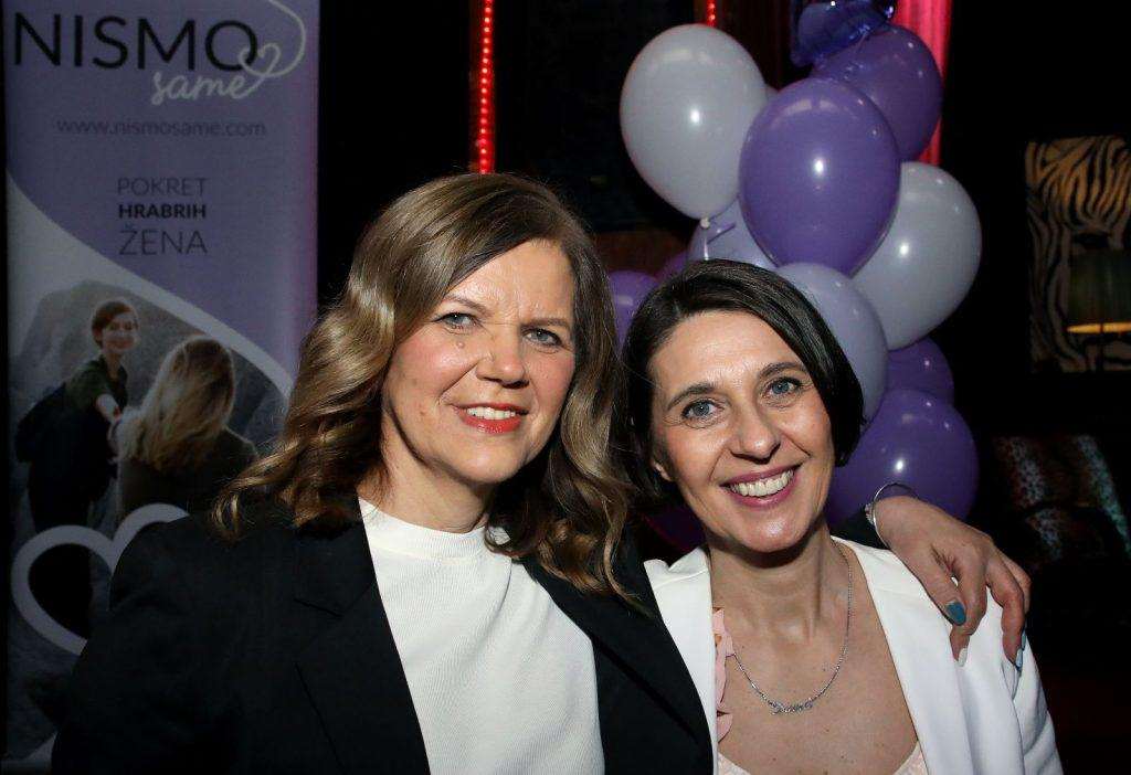 Predsjednica udruge žena Nismo same Ivana Kalogjera i dopredsjednica Goranka Perc / Foto: Hina