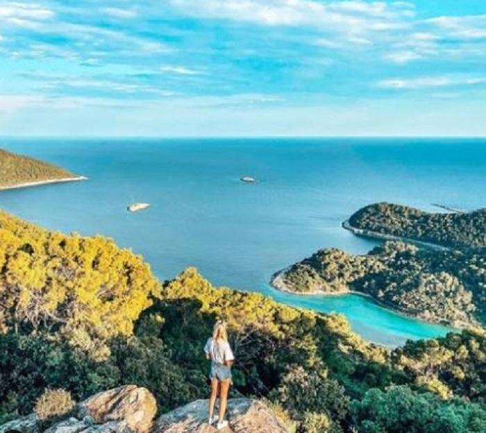 RAZGLEDNICA S MLJETA: Zahladilo je, idemo planinarit i propješačit 43 km dugu stazu s fantastičnim vidicima! Mljet / Foto: TZ Dubrovnik