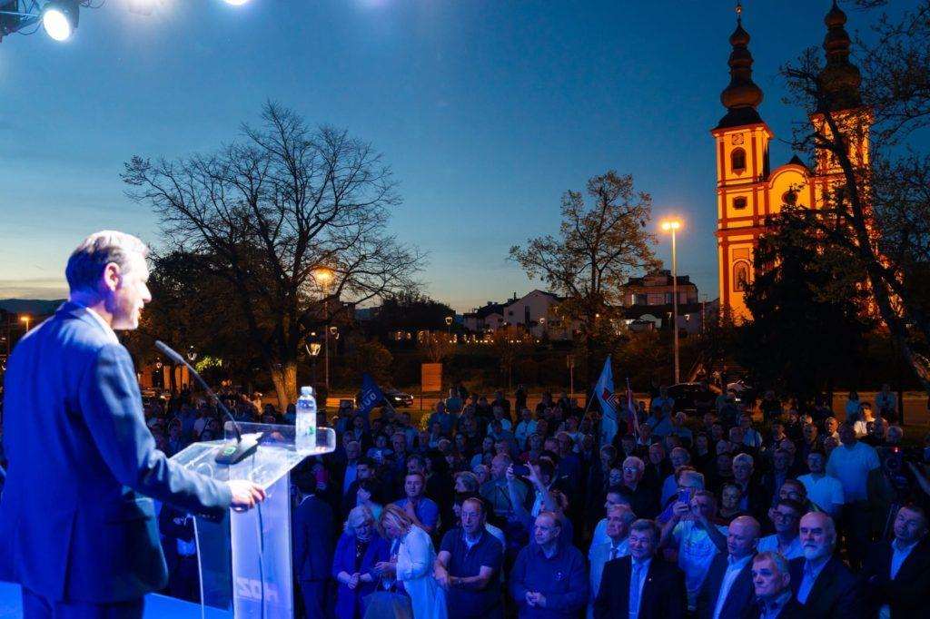 Gordan Jandroković tijekom govora na predizborni skup HDZ-a u Sesvetama / Foto: IS HDZ