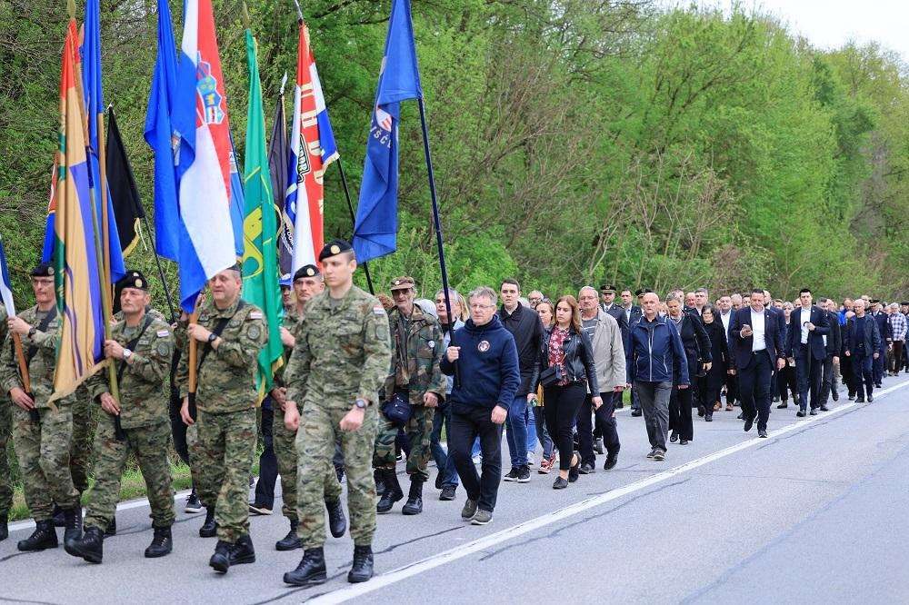 Mimohodu povodom 32. obljetnice Operacije Baranja / Foto: Hina