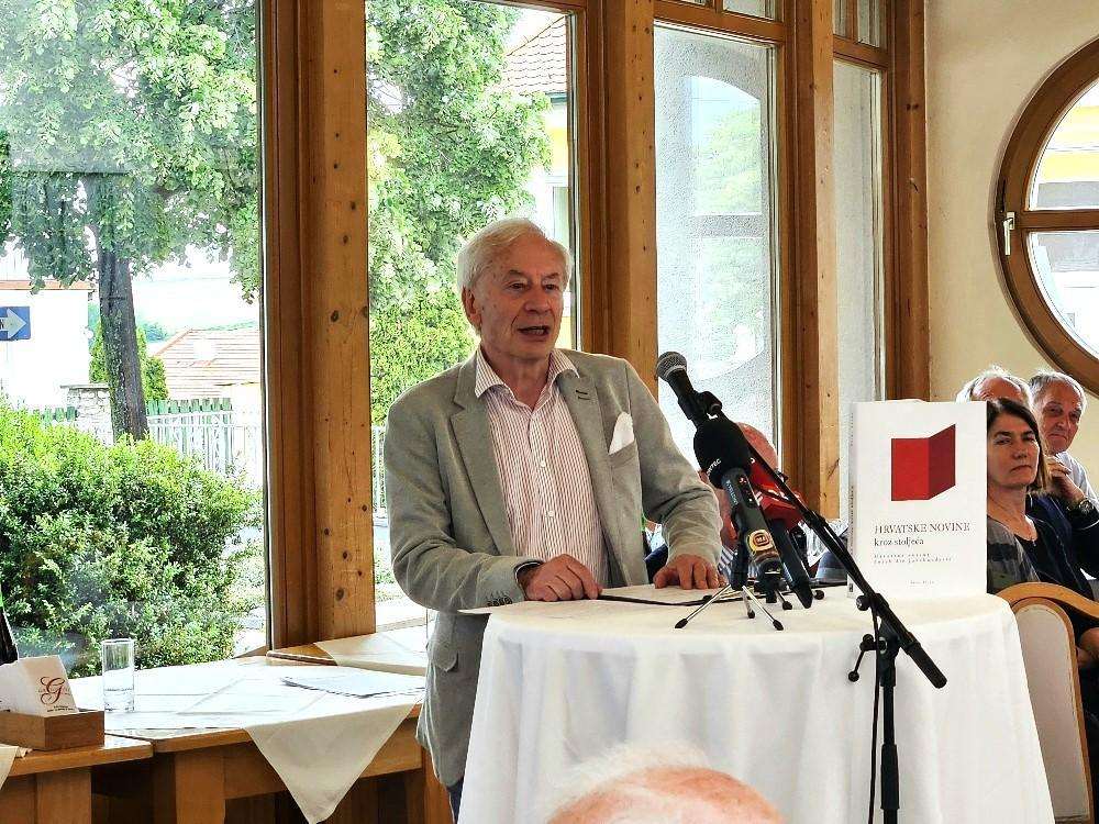 BOŠNJAK: “Hrvatske novine imaju stratešku važnost za očuvanje i razvijanje hrvatskog identiteta” Ivica Mikula