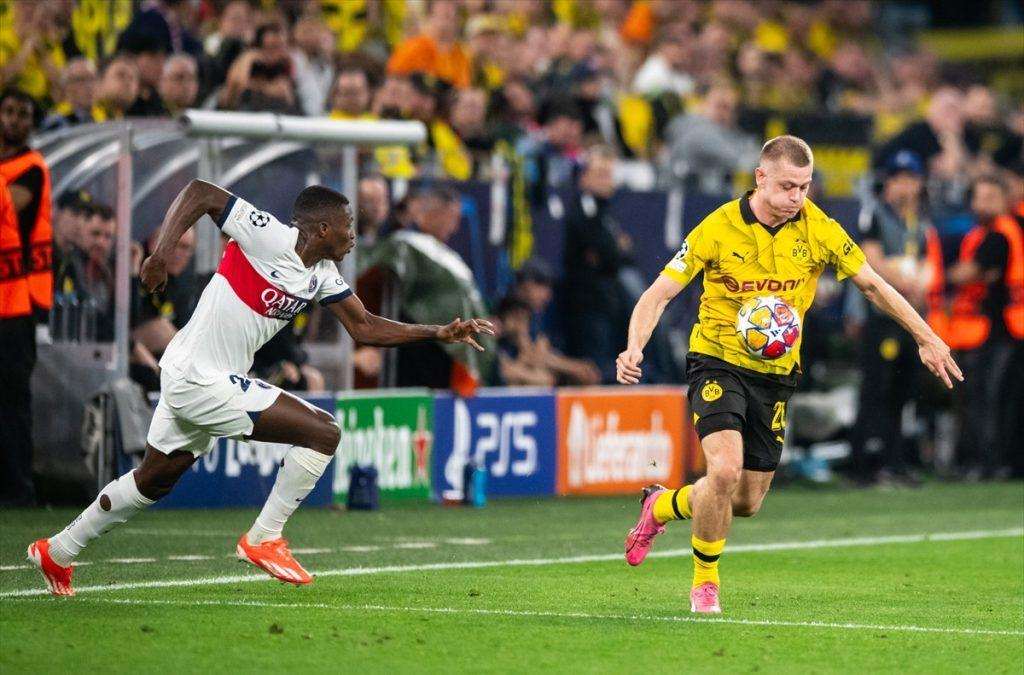 SJAJAN NOGOMET NA WESTFALENU: Borussia srušila PSG i stekla prednost pred uzvrat u Parizu Detalj s utakmice Borussia - PSG / Foto: Anadolu