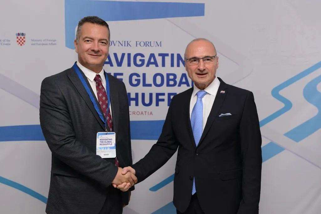 Dostojni predstavnici hrvatskog naroda Adrijan Vuksanovića i Gordan Grlić Radman / Foto: Fenix (B. Proročić)