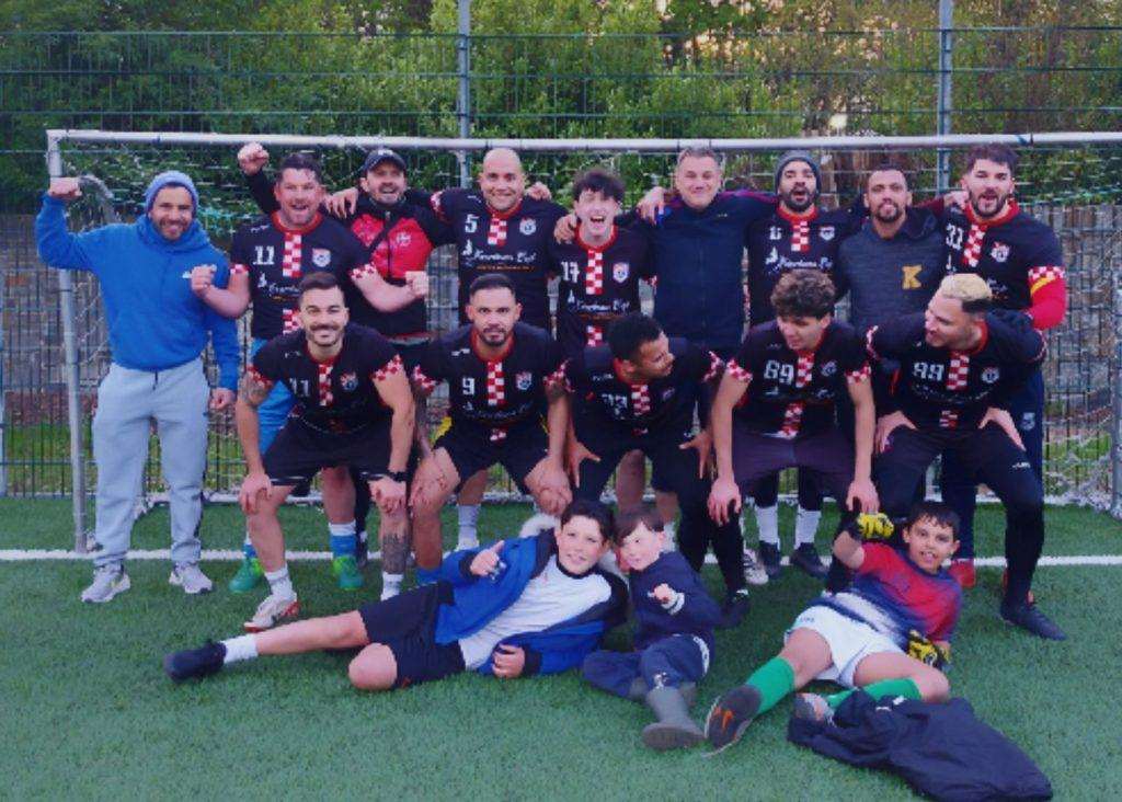USPJEH HRVATSKOG KLUBA IZ IRSKE: FC Croatia Waterford osvojila malonogometnu ligu u Waterfordu. Momčad Croatije Waterford / Foto: Fenix (D. Vujica)