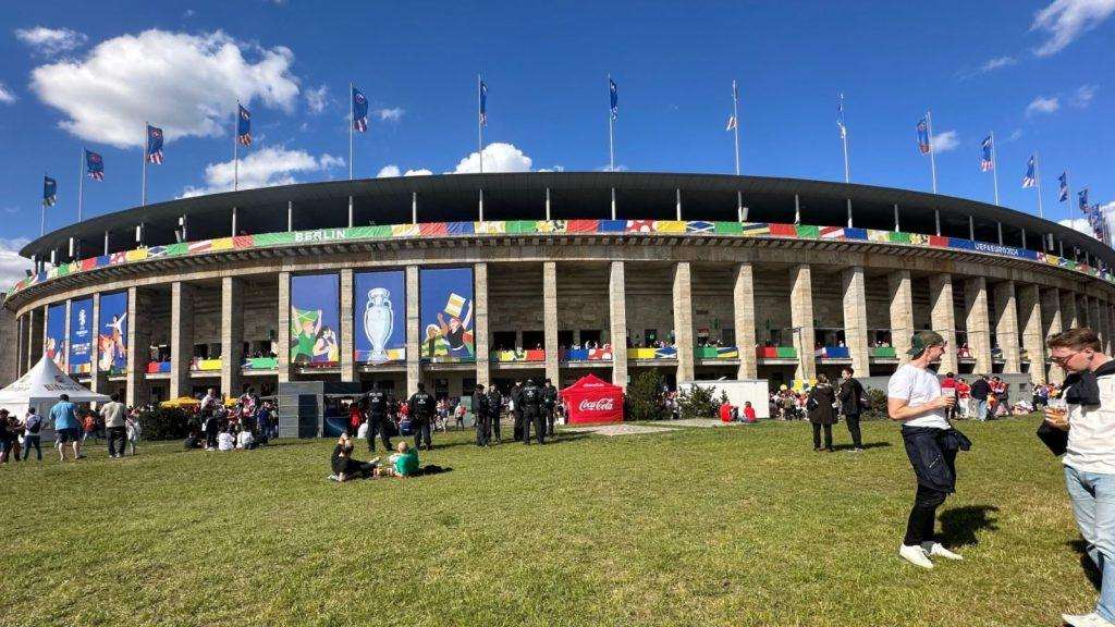 UDAR PROTIV ISLAMISTA: Španjolska policija razbila je terorističku skupinu "Islamske države" koja je pozivala za napade u Berlinu, Münchenu i Dortmundu Olimpijski stadion u Berlinu / Foto: Fenix (SIM)
